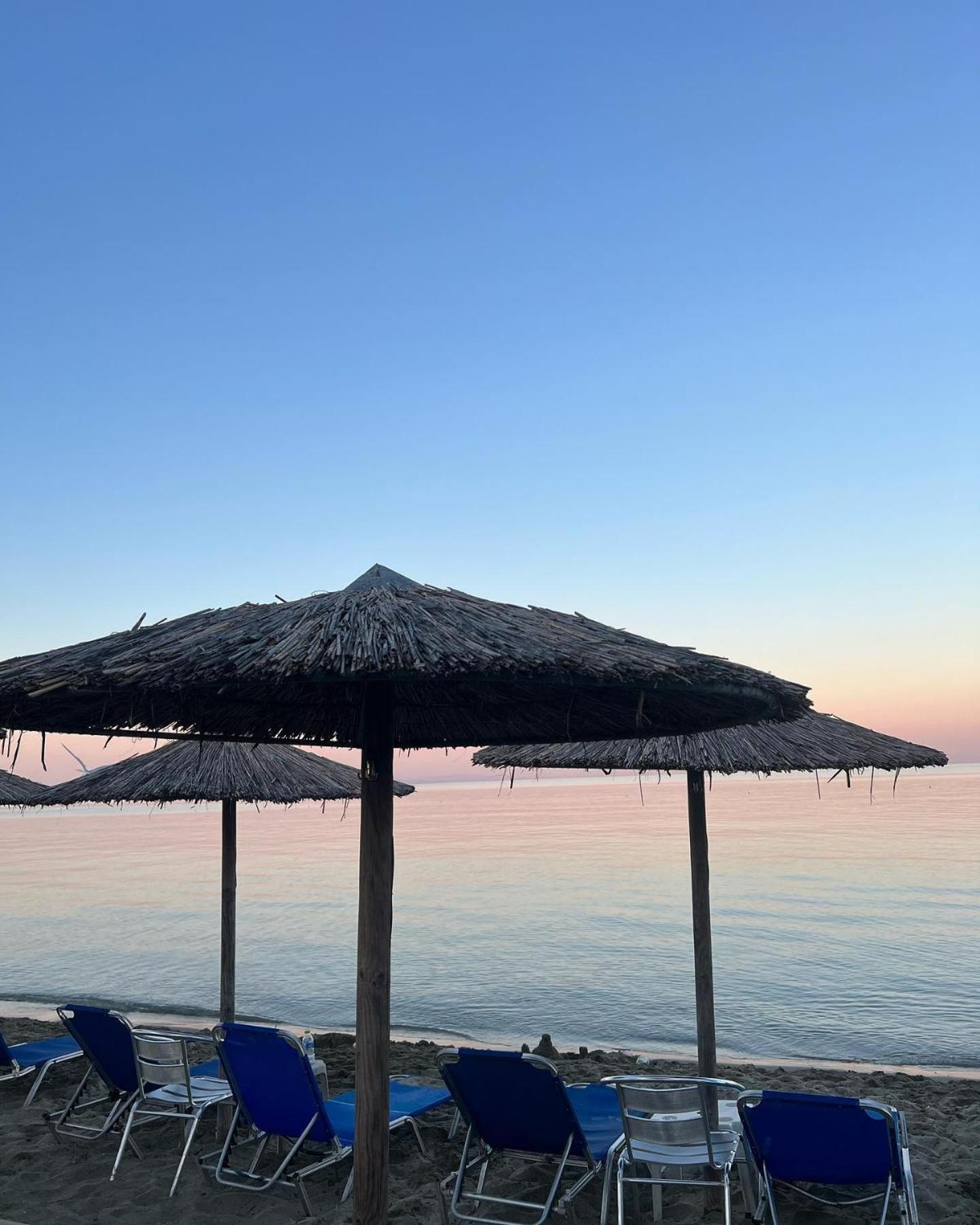 Olympic Beach Rooms 外观 照片